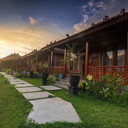 Balkondes Majaksingi Jasamarga Magelang Extérieur photo